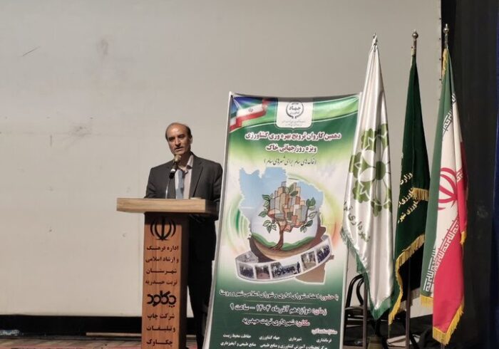 قادری: حفاظت از خاک نیازمند یک عزم ملی و تلاش همگانی است