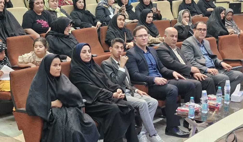 مراسم روز معلولان در اهرم برگزار شد مراسم روز معلولان در اهرم برگزار شد