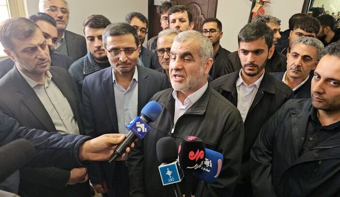 نیکزاد: راه‌حل مشکلات کشور، مشارکت دانشگاه و دانشجو است