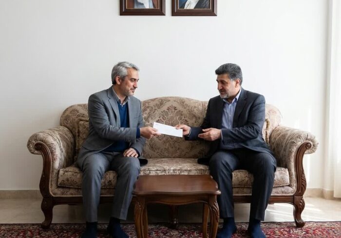 وزارت اقتصاد کار را به سازمان بورس سپرد/ چگونه می‌توان با «رویش» تولید را تقویت کرد؟