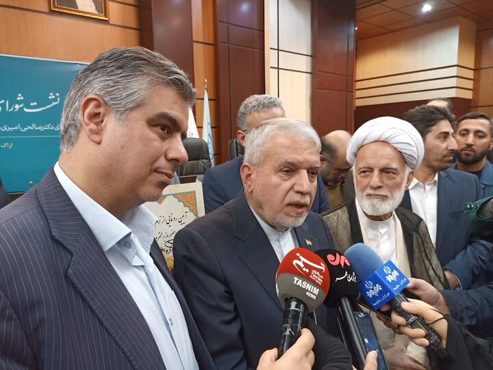 وزیر: چرخ اقتصاد ایران با موج‌های گردشگری دریایی به حرکت درمی‌آید