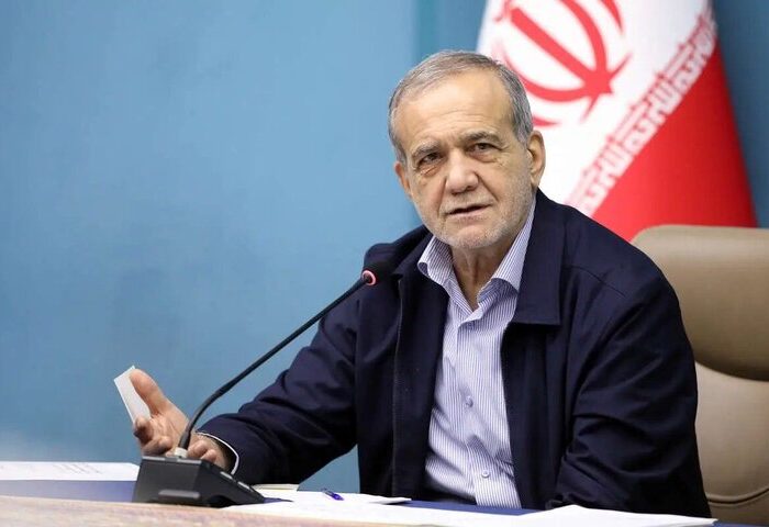 پزشکیان: توسعه زیرساخت حمل و نقل عمومی وظیفه اصلی دولت است