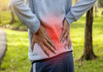 وزن اضافی خطر کمردرد را افزایش می‌دهد