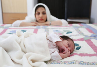 افسردگی پس از زایمان؛ بیماری قابل درمان یا تهدیدی برای مادر و نوزاد؟