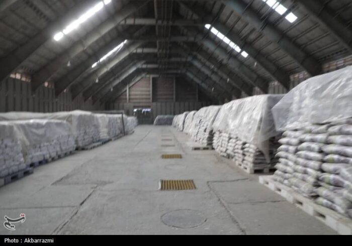ذخایر کالاهای اساسی برای 6 ماه آینده تضمین شده است