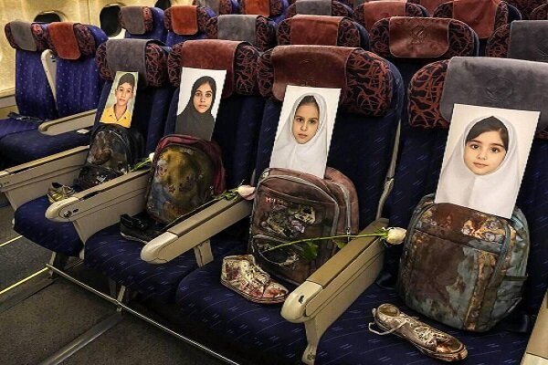 گرامیداشت دهه کرامت و ادای احترام به مقام دختران شهید میناب