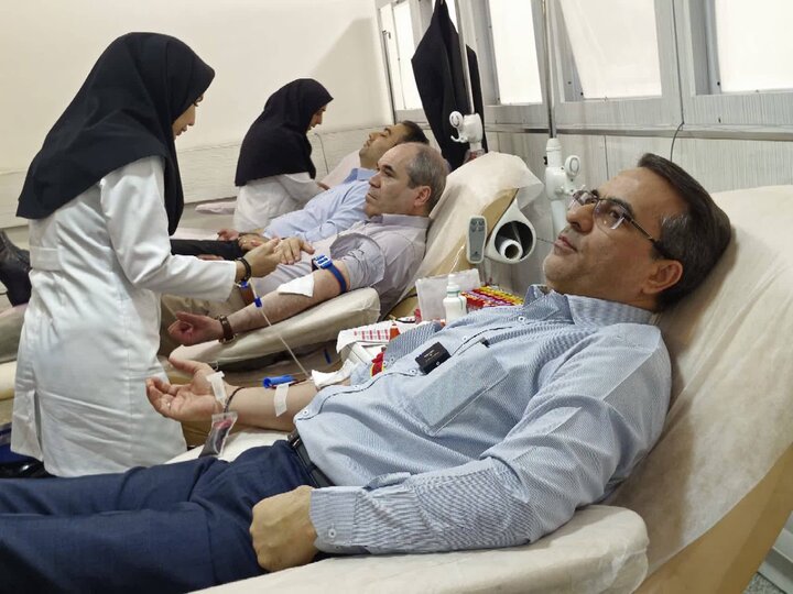 اهدای ۱۰۴ هزار واحد خون توسط داوطلبان هلال‌احمر