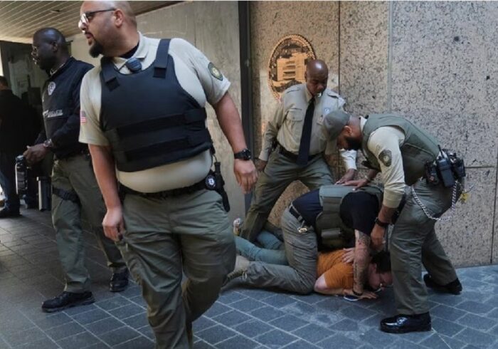 بازداشت والدین بیش از 27هزار کودک در 7ماه نخست دولت جدید ترامپ