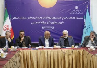 بازنشستگان و بحران دارو؛ محور نشست کمیسیون بهداشت با وزیر رفاه