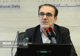 رئیس‌زاده: تعلل در اجرای امضای الکترونیک نسخ قابل پیگرد است