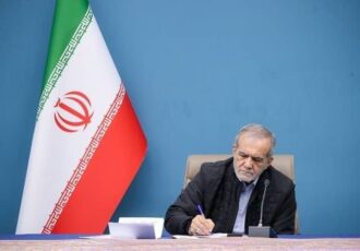 پزشکیان در پیامی درگذشت والده کولیوند را تسلیت گفت