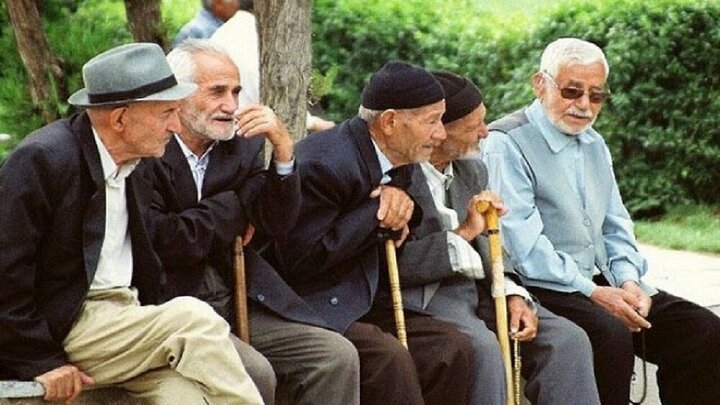 آتیه‌سازان حافظ به مجوز بیمه مرکزی نیاز ندارد+ نامه