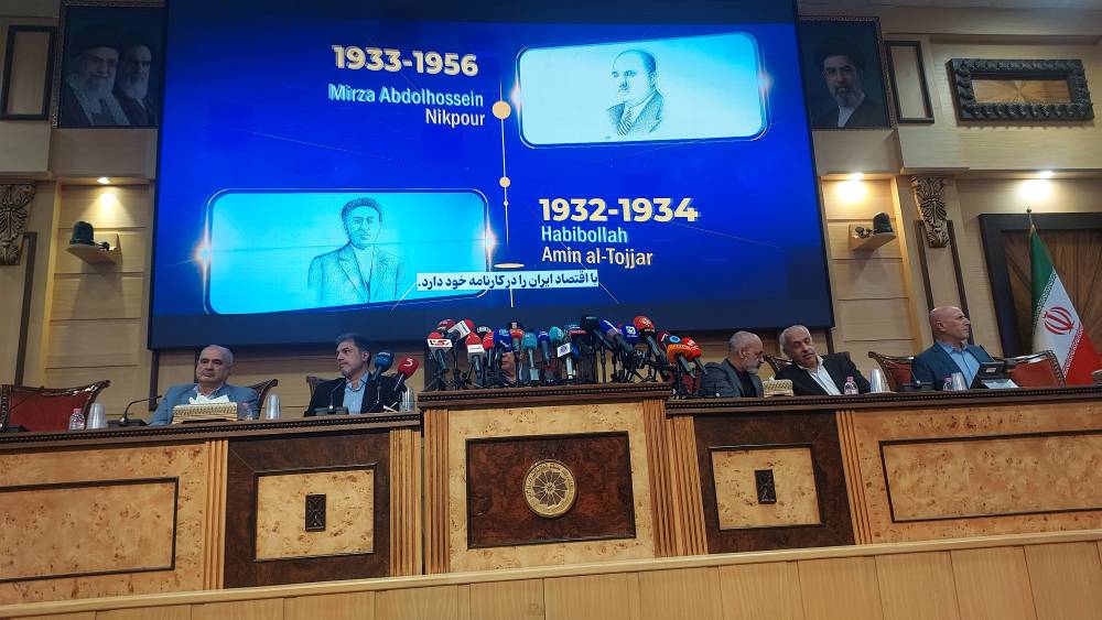 ابلاغ دستور پرداخت ۵۰ درصد مطالبات واردکنندگان کالاهای اساسی به بانک مرکزی و سازمان بودجه