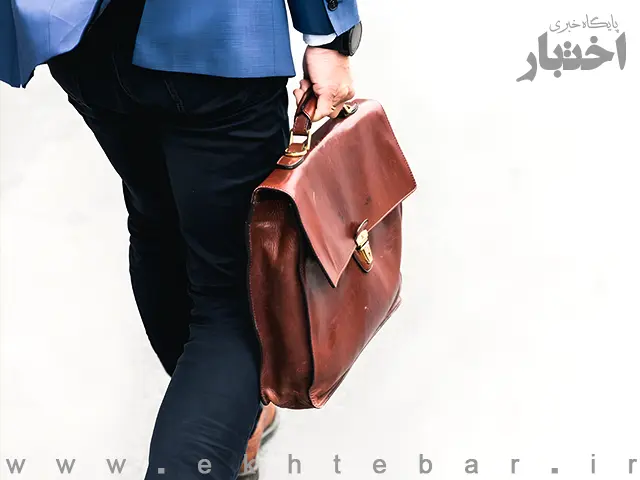 نایب‌رییس کانون وکلای مرکز: بعضی وکلا برای پرداخت هزینه تمدید پروانه خود  ناچار به درخواست وام از صندوق حمایت شده‌اند