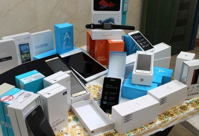 پیگیری رفع مشکل «کد ساتا» گوشی‌های موجود در انبار