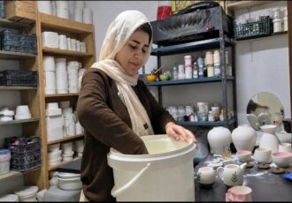 کوره‌ای که در جنگ هم خاموش نشد؛ روایت زنی که از یک سرگرمی کارآفرین شد